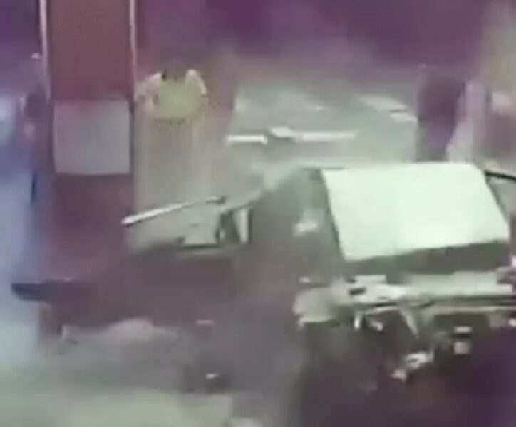 Un auto explotó en Salta y “llovió” cocaína: una policía bonaerense detenida