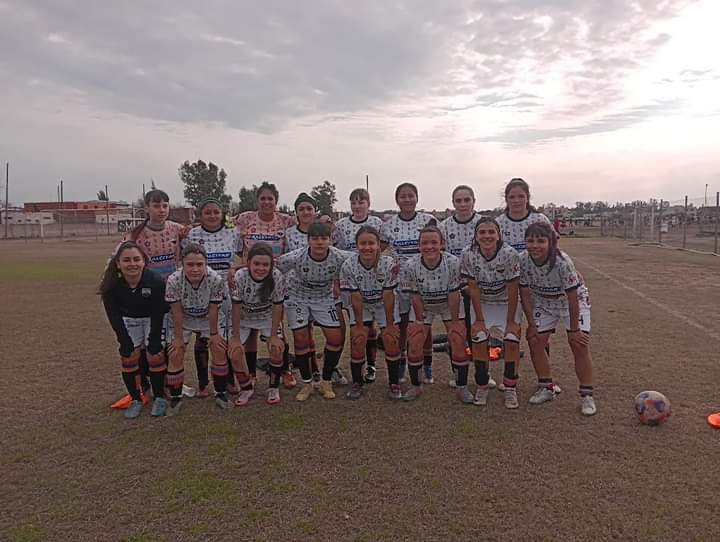 Las chicas del Deportivo Armenio empataron frente a Argentinos Juniors