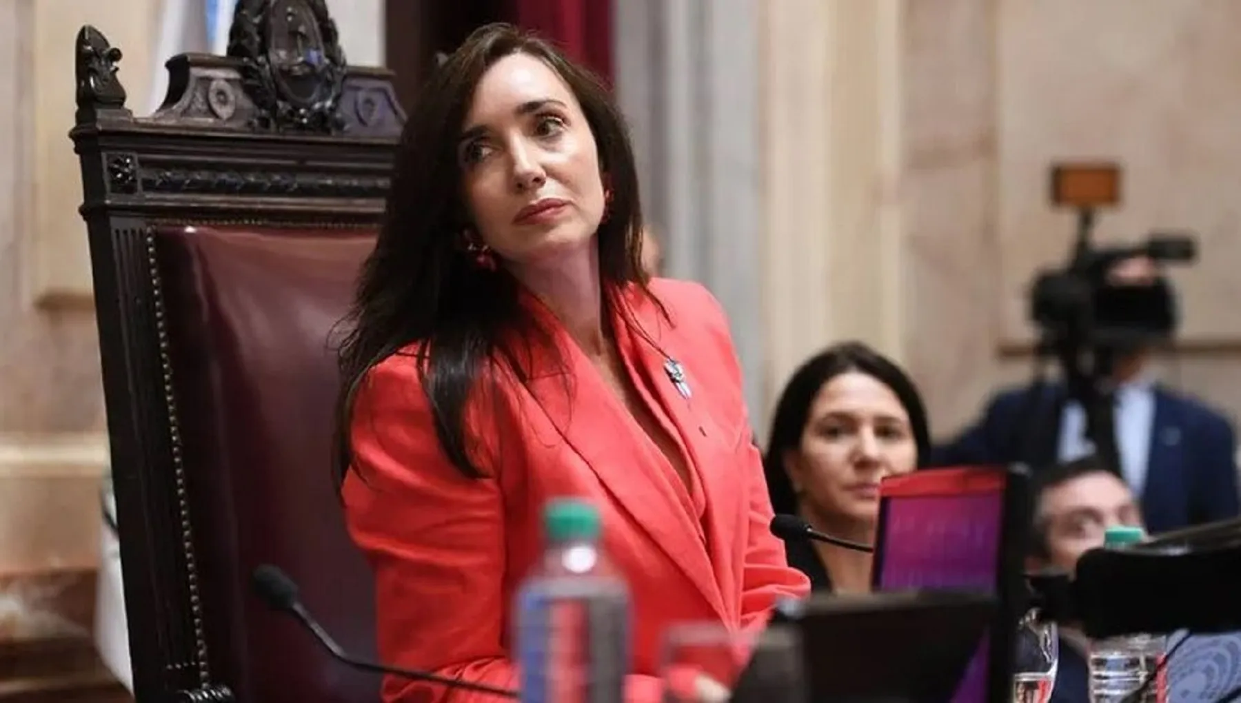 Milei acusó de “traidora” a Villarruel y se desató una feroz interna oficialista