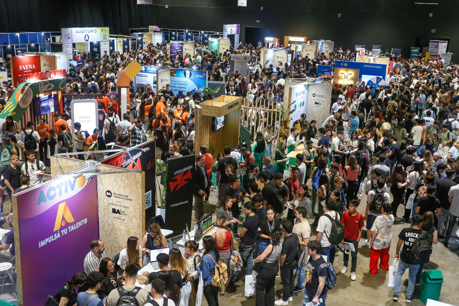 Llega Expo Empleo BA 2025: más de 90 empresas ofrecerán 1.700 oportunidades laborales en La Rural