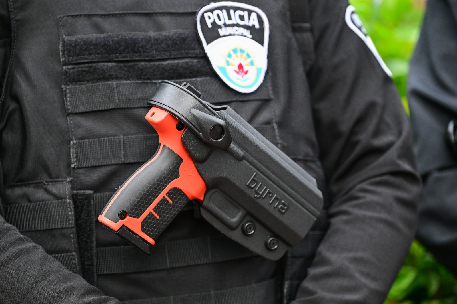 Espert sorprendió con elogios a la Policía Municipal de Escobar