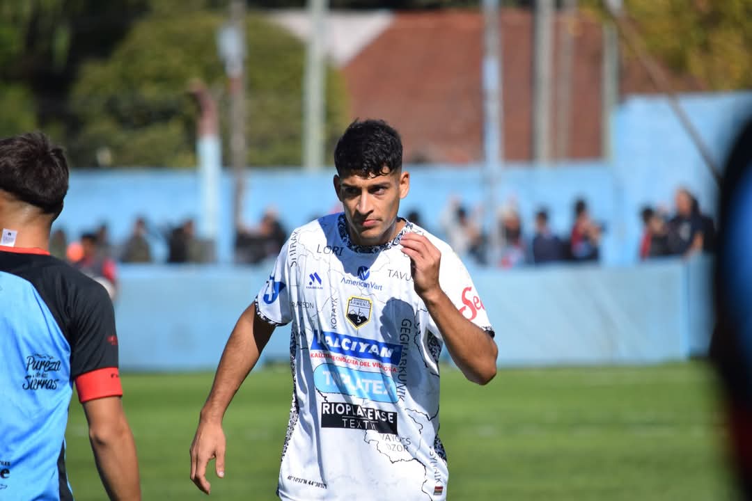 Armenio, con la vuelta de Barrionuevo y algunas dudas recibe a Acassusso