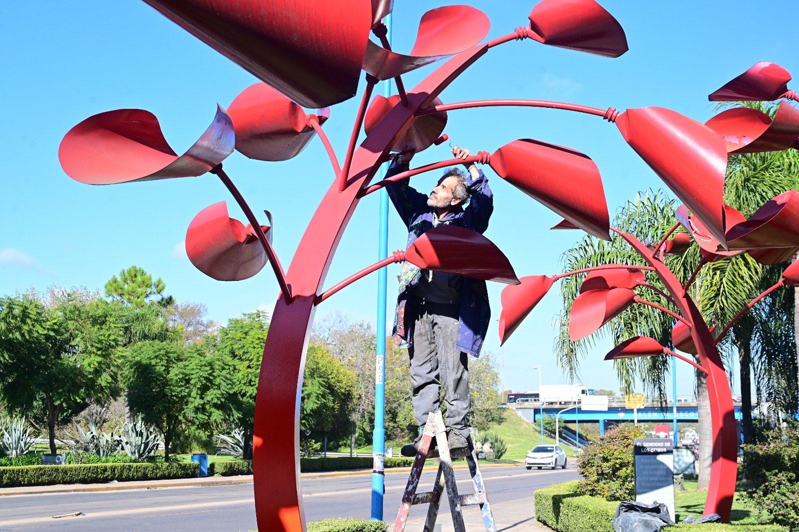 El Municipio renovó el Paseo Inomata e impulsa mejoras en siete puentes del distrito