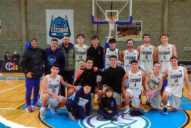 Sportivo Escobar aplastó a Deportivo Morón y sigue como líder de su zona  