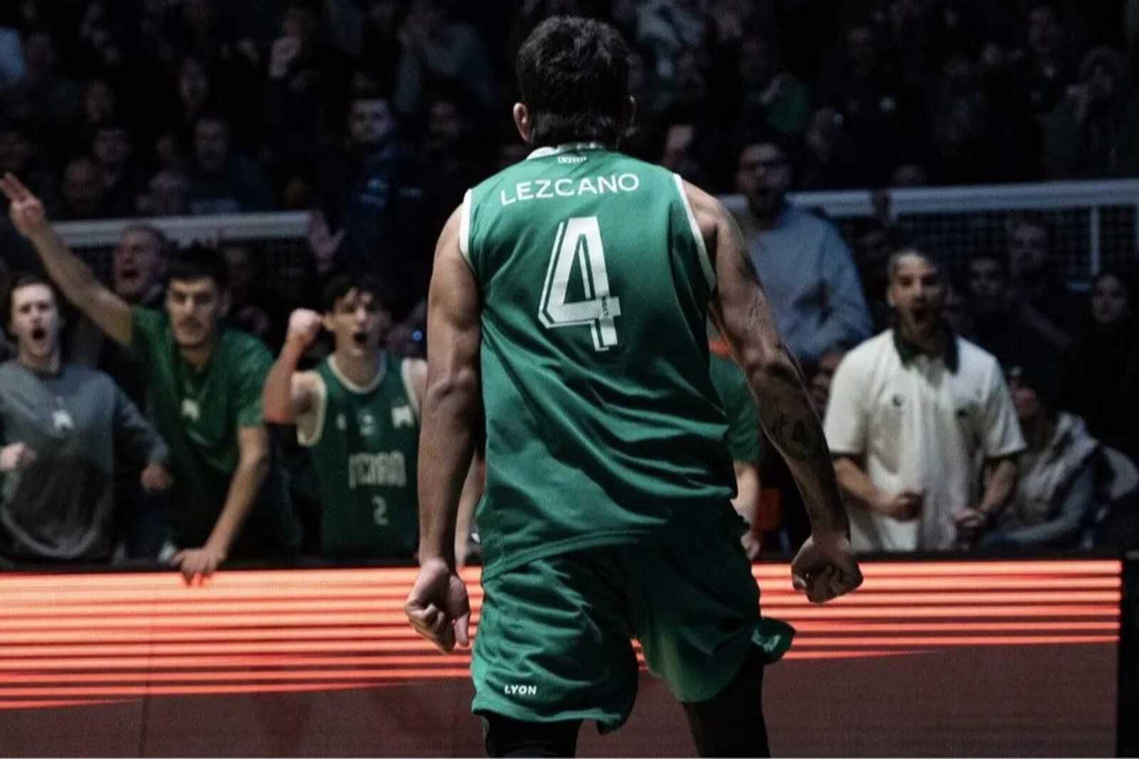 El triple milagroso que dejó a Ferro a un paso de las semifinales de la Liga Nacional