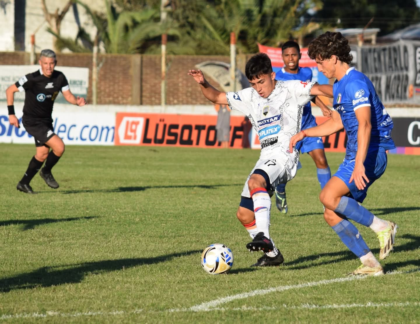 Armenio es semifinalista