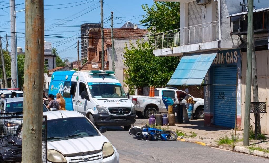 Accidente en Escobar: una mujer fue derivada al Erill con politraumatismos