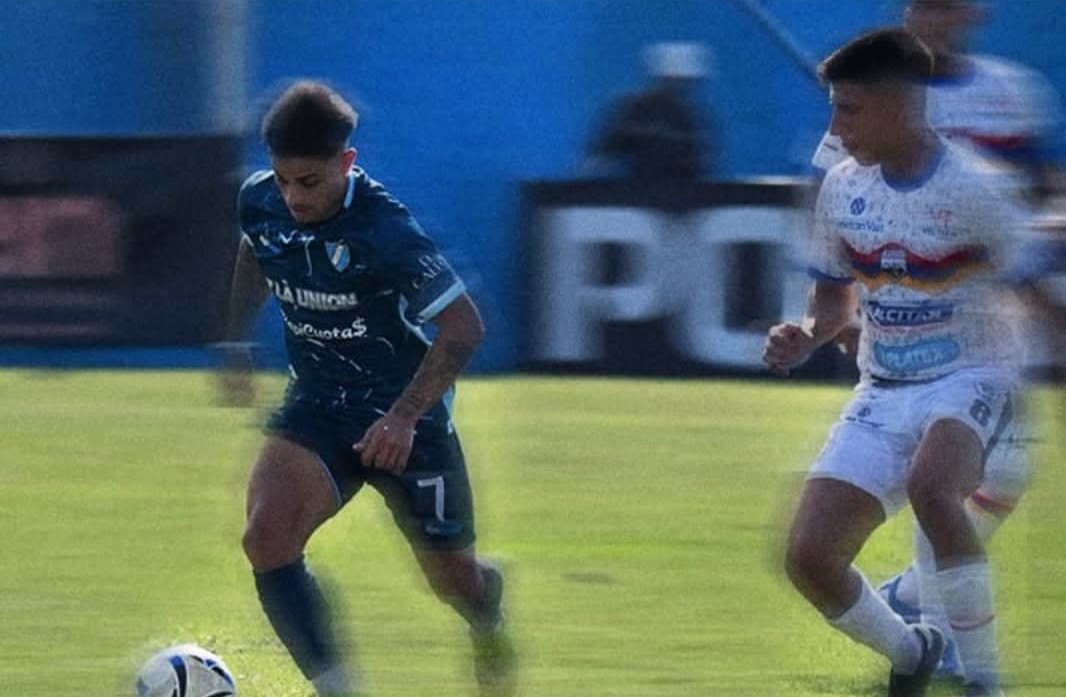 Armenio tropezó y fue goleado por Villa San Carlos