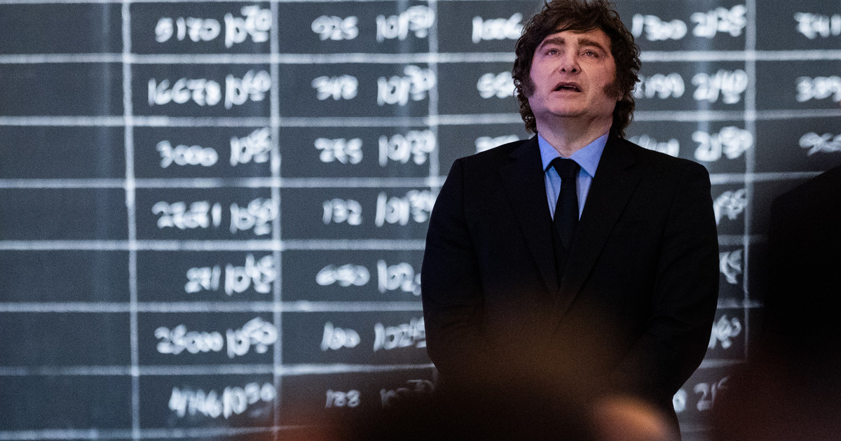 «Quienes se oponen son los enemigos del progreso»: Javier Milei se quejó tras la postergación en el Senado del proyecto de propiedad privada y, en un cruce a los gritos, volvió a hablar de su reelección