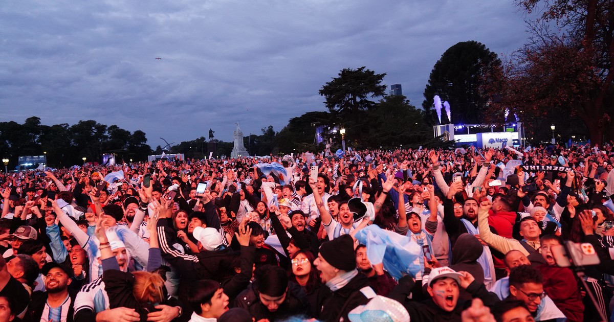 De los nervios al éxtasis total en el Fan Fest de Palermo con el triunfazo de la Scaloneta contra Inglaterra