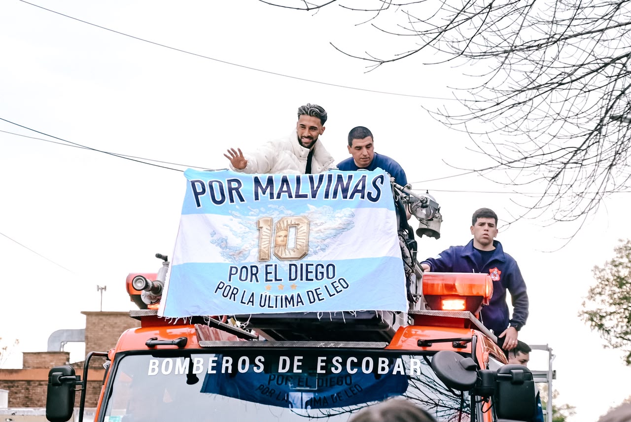 Una multitud recibió a Nico González en Escobar