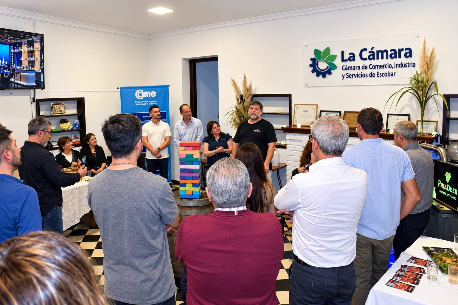 La Cámara de Comercio de Escobar reunió a socios y comerciantes en una noche de camaradería