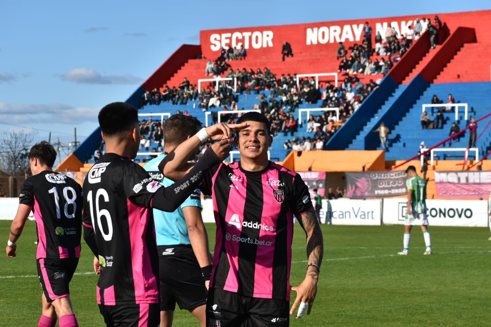 Atlético Escobar derrotó a Defensores de Vilelas y se acerca al objetivo de clasificar a los playoffs por el segundo ascenso